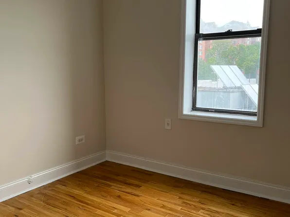 4568 Man Colleg Parkway image 5 of 6