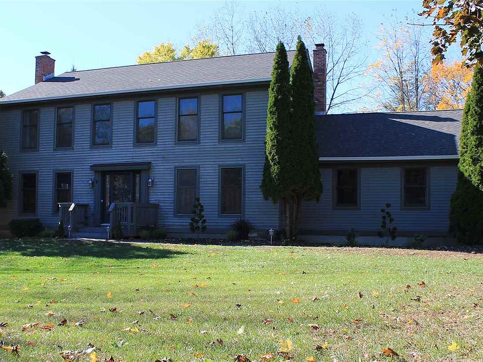 1st image of 2 Applewood Dr