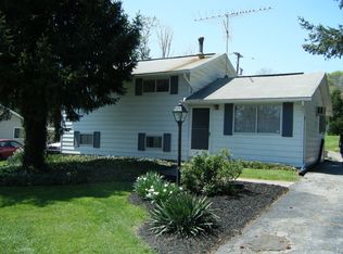 335 Canary Cir, York, PA 17404