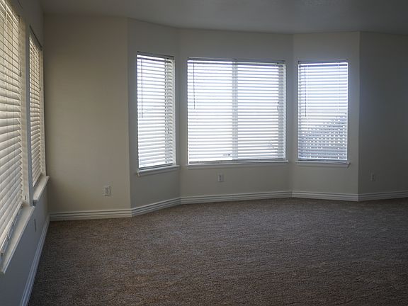 2nd image of 11894 Hannibal St