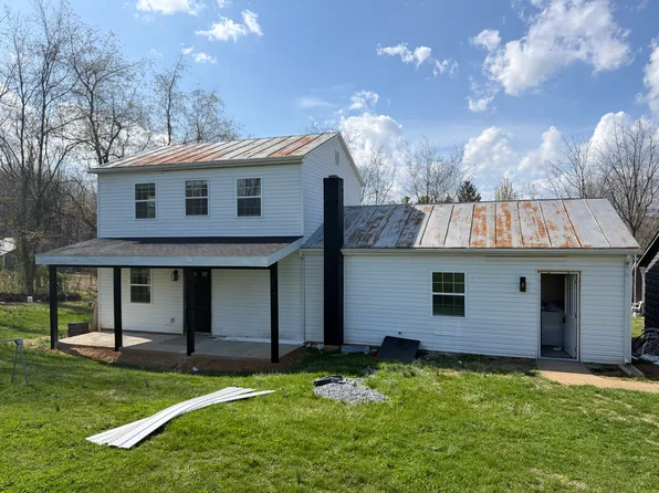 96 Graham St #B, Greenville, VA 24440