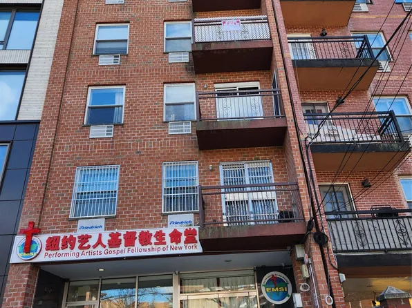 138-10 35th Avenue #5, Flushing, NY 11354