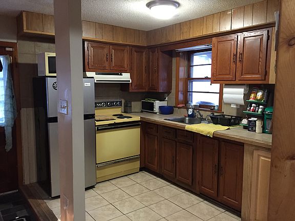 3rd image of 234 Orford St