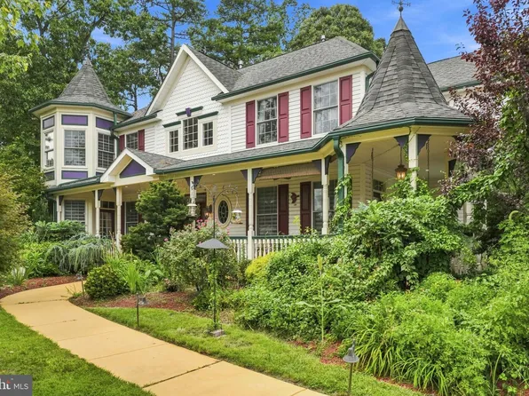 10 Pine Ridge Ct, Sewell, NJ 08080