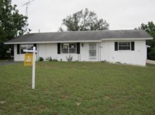 406 E Camphor St, Avon Park, FL 33825
