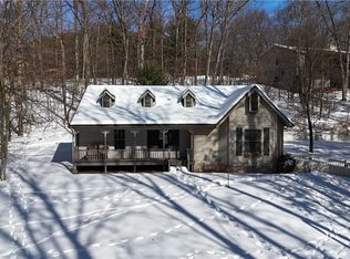 48276 Dyke Rd, Negley, OH 44441