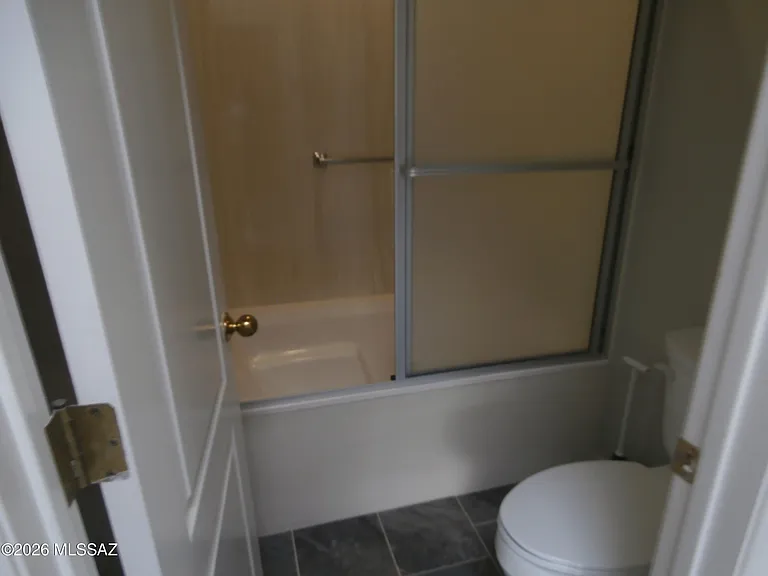 870 W Calle De Emilia — Photo 24