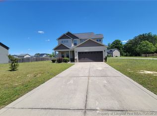 20 Farrow Ct, Linden, NC 28356