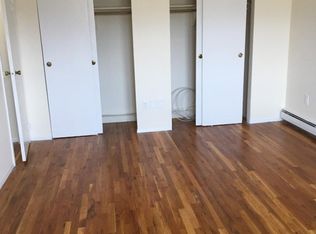 666 Fulton St APT 5A, Farmingdale, NY 11735