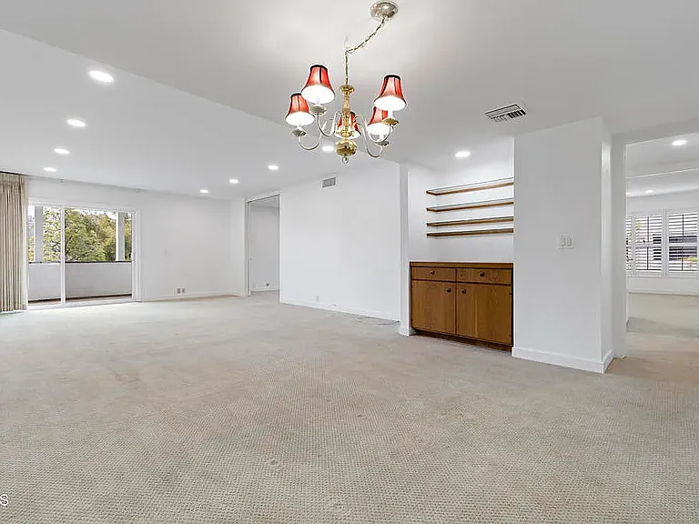 190 Arroyo Ter #203 — Photo 16