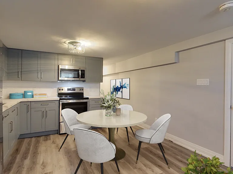 30 Ruskin St #2 — Photo 4