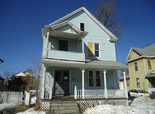 14 Hawthorne St, Springfield, MA 01105