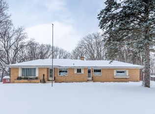 2511 38th St SW, Wyoming, MI 49519
