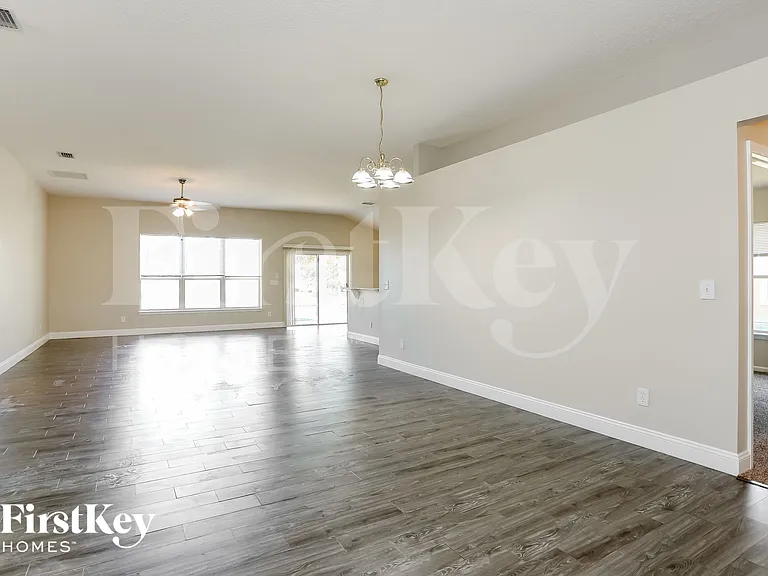 13760 Fish Eagle Dr W — Photo 4