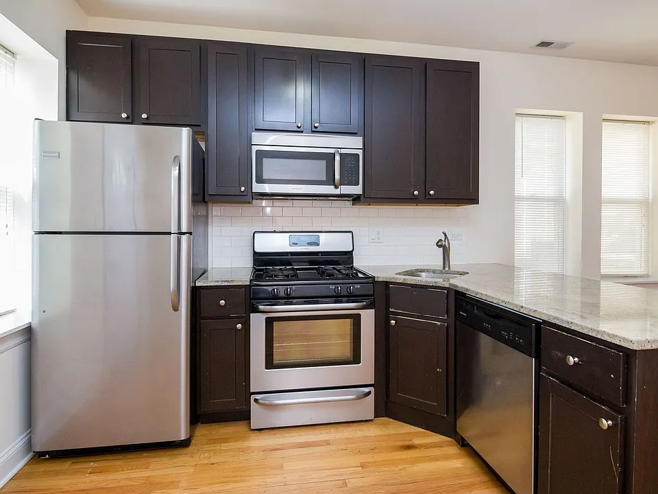 2035-37 W Arthur Avenue 6446 56 N Seeley Ave