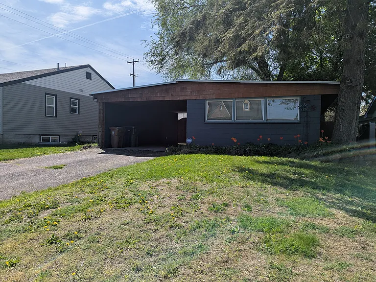 3154 E 30th Ave — Photo 1
