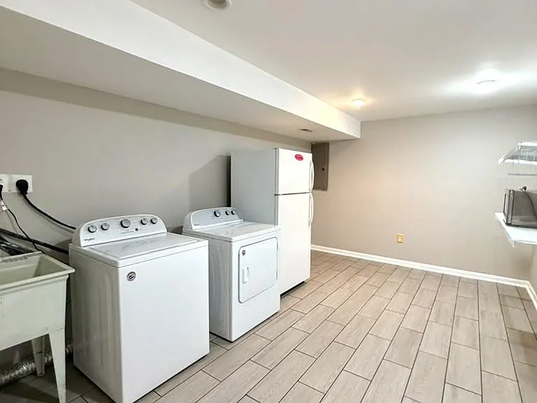 43416 Sperrin Ct — Photo 10