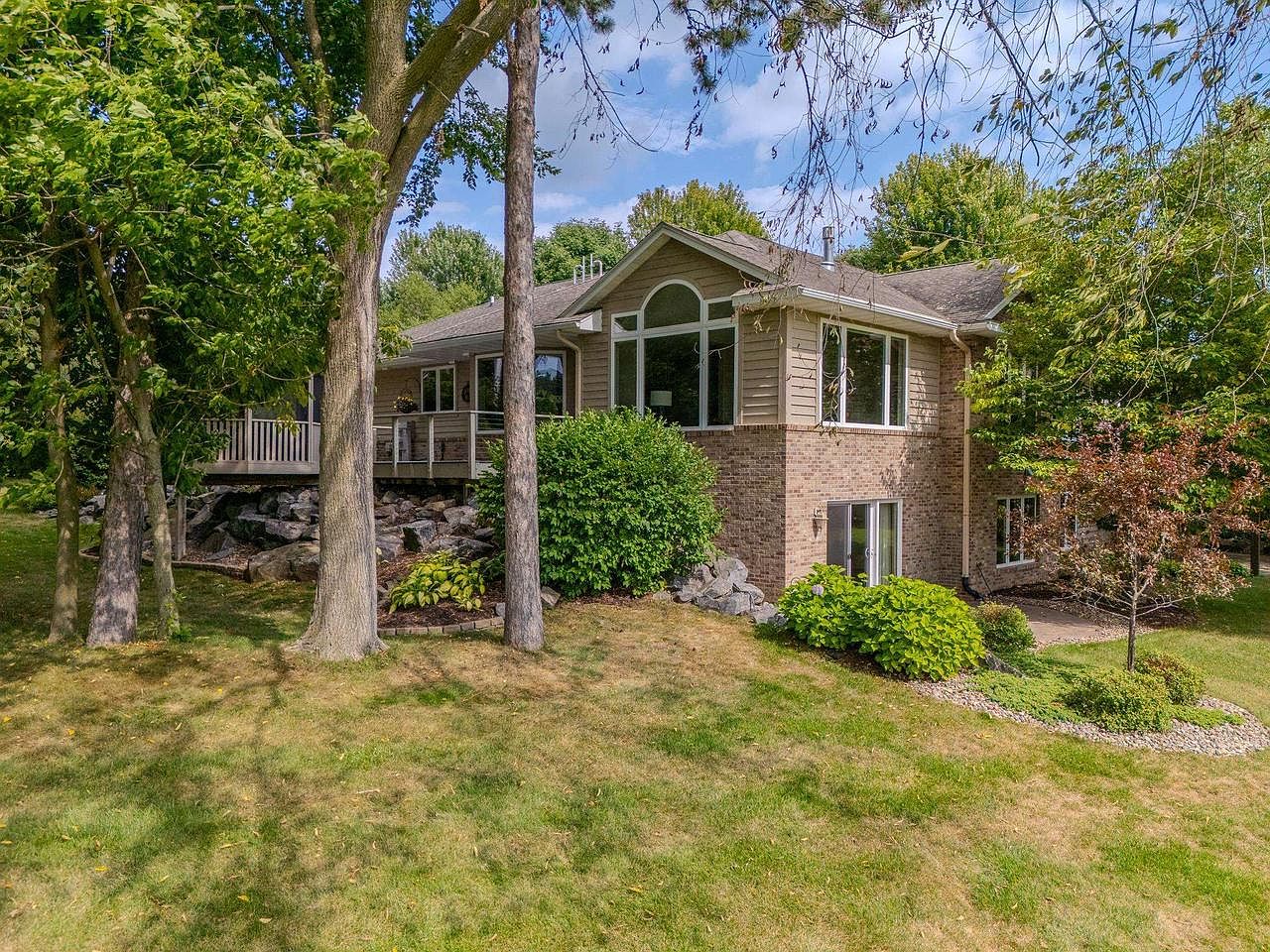 1804 POPLAR LANE Unit 8 — Greenwood Hills Country Club