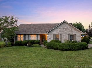 2450 Savannah Dr, Jeffersonville, IN 47130