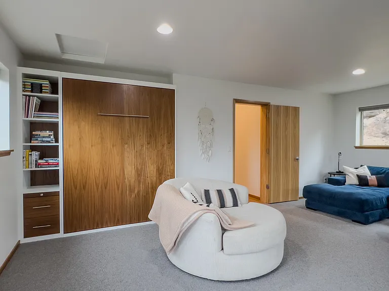 19544 Century Dr — Photo 45