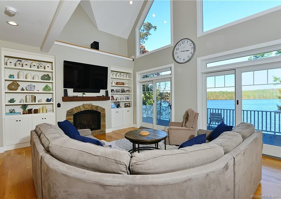 215 Rd, Voluntown, CT 06384 Zillow