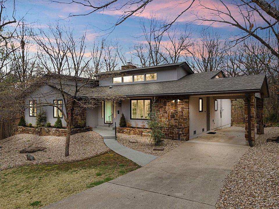 1st image of 8 Tarland Ln