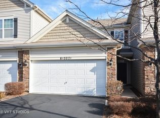 6N307 Whitmore Cir UNIT D, St Charles, IL 60174