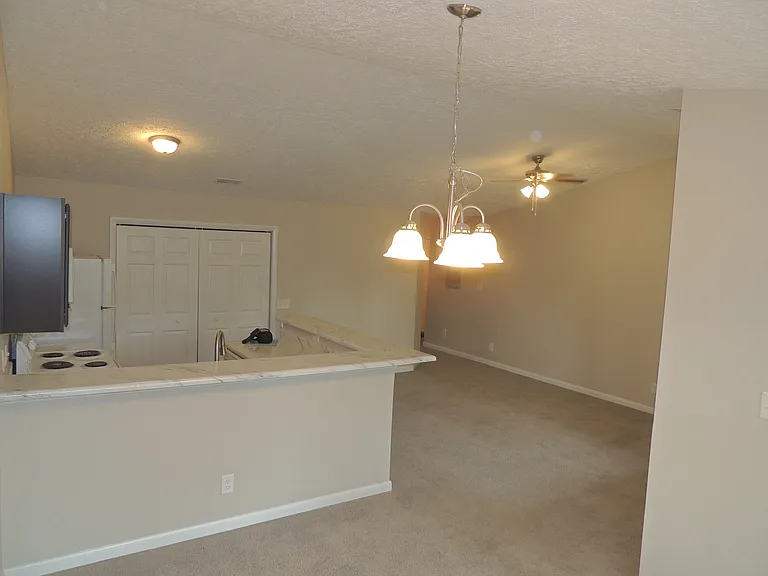6748 Willowbrook Dr #9-1 — Photo 2