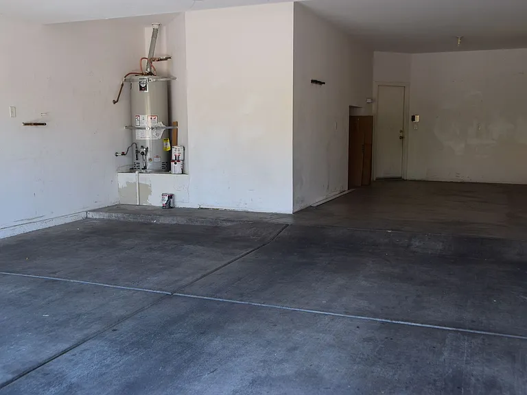 9493 Grove Ridge Ave — Photo 38