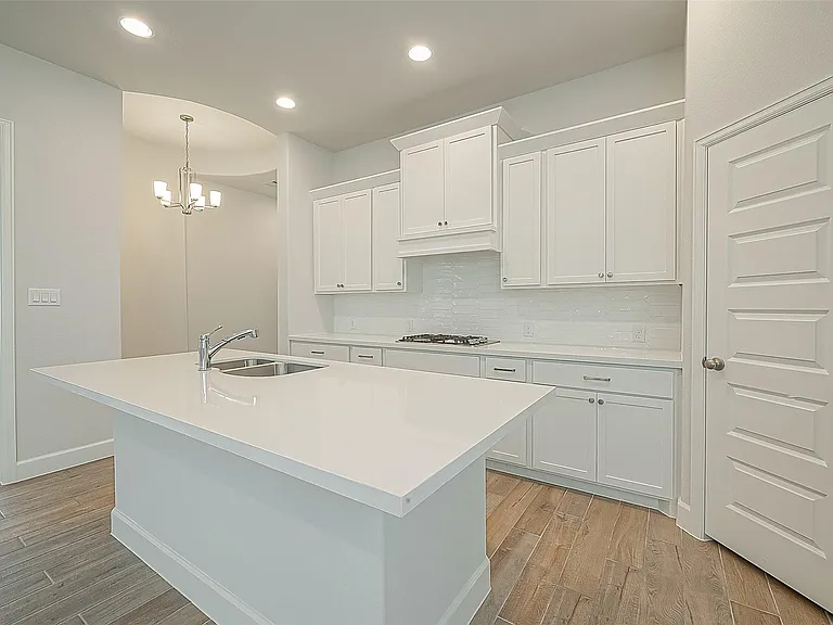 213 McCrea Ct — Photo 18