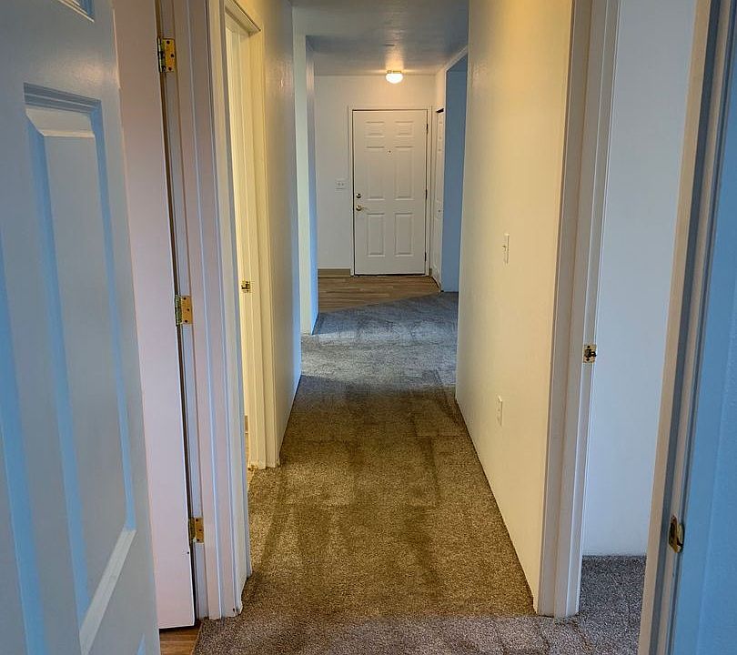 1st image of 3007 Borst Ave APT D3