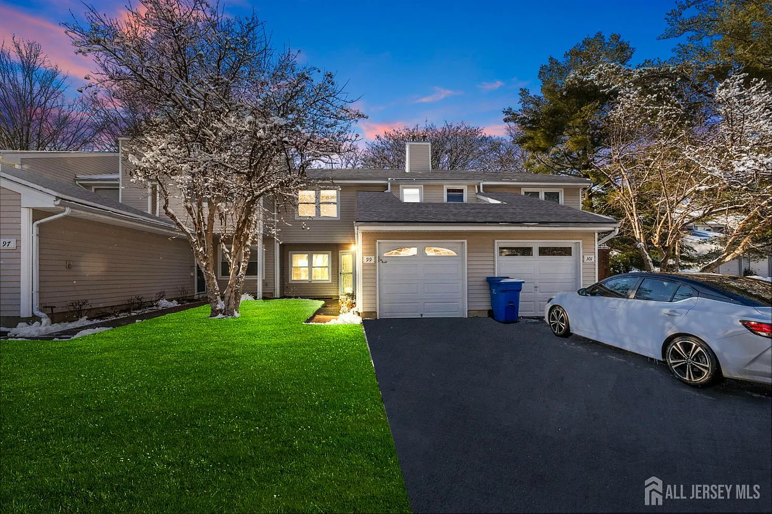 99 Woodmere Dr photo 1