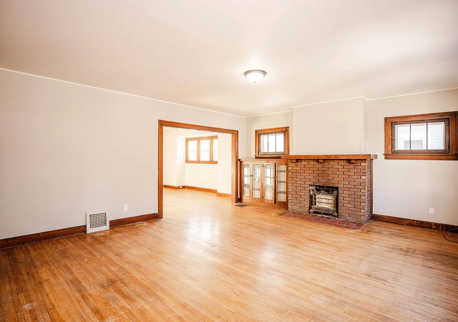 1452 Rollins Ave Rd. — Photo 1