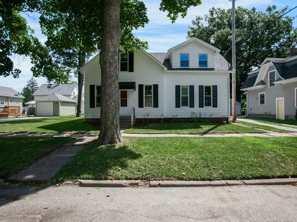 405 C St, La Porte, IN 46350