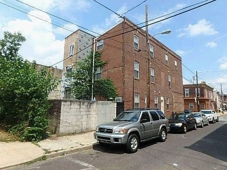 2128 S 5th St #2 — Photo 8