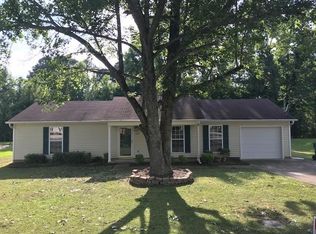 1599 Vest St SW, Hartselle, AL 35640