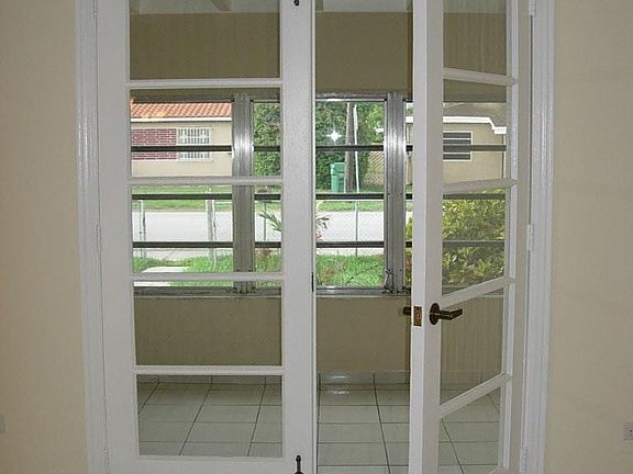 2nd image of 1220 SW 74th Ave #1220