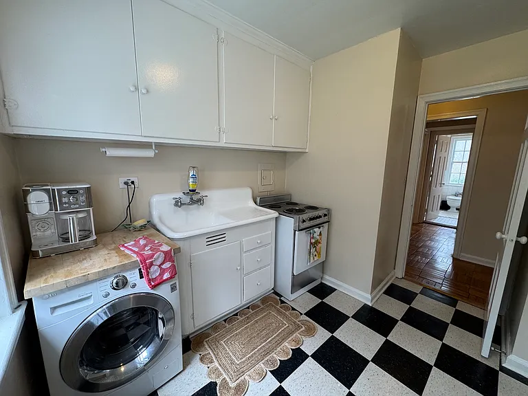 2832 Thornhill Rd #321B — Photo 22