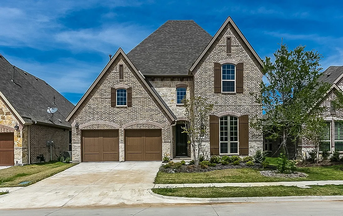 4 bed, 5.5 bath, 3518 sqft, $4,200 — Photo 1