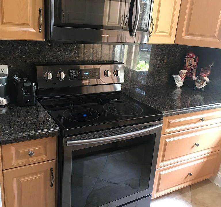 2nd image of 5232 SW 139 Avenue Rd