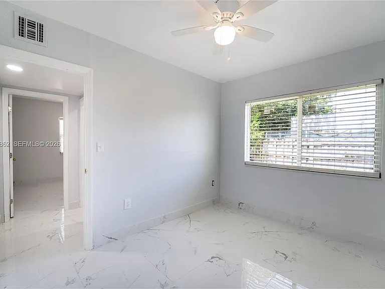 22300 SW 117th Ave #4 — Photo 11