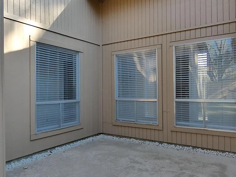 604 Golfview Dr — Photo 26