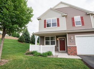 3367 Cherry Ln UNIT B, Woodbury, MN 55129