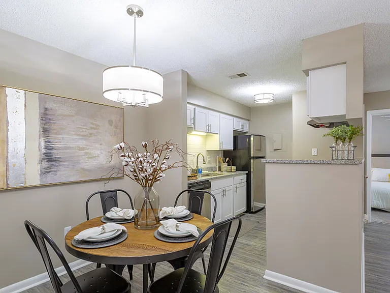 Dining Room/Kitchen