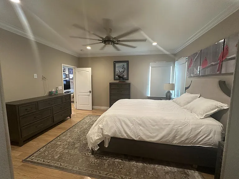 43 W Bohemia Ln — Photo 11