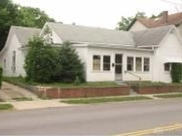 709 S Main St, Piqua, OH 45356