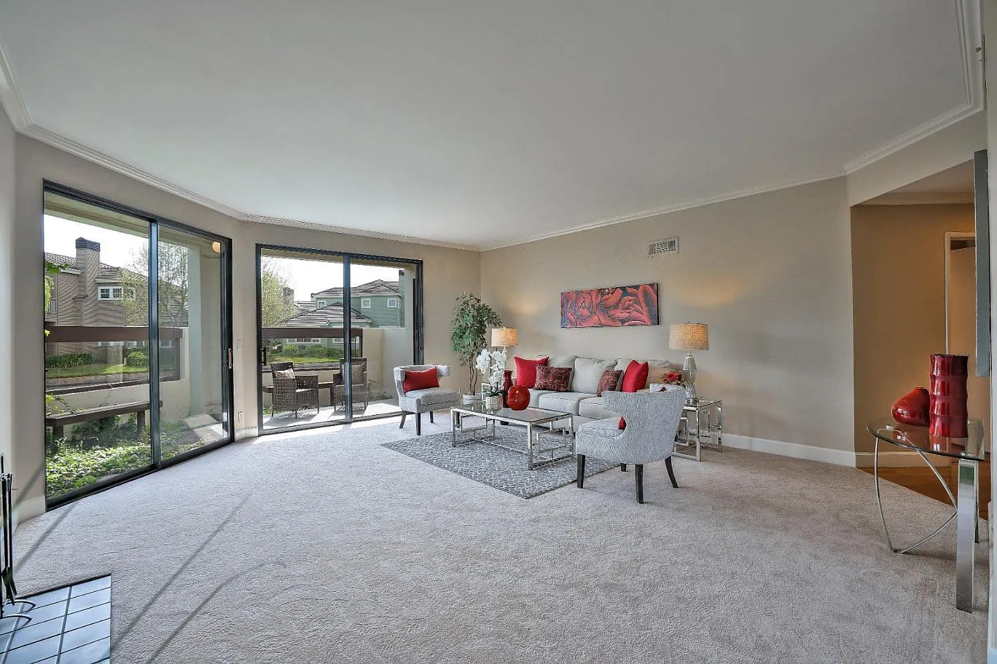 2 bed, 1413 sqft, $4,350 — Photo 2