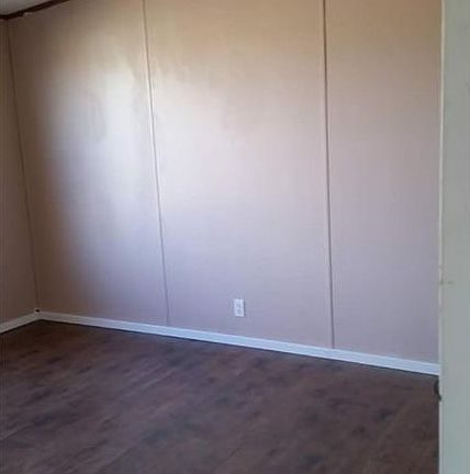 5th image of 3200 Meadow Vista Cir