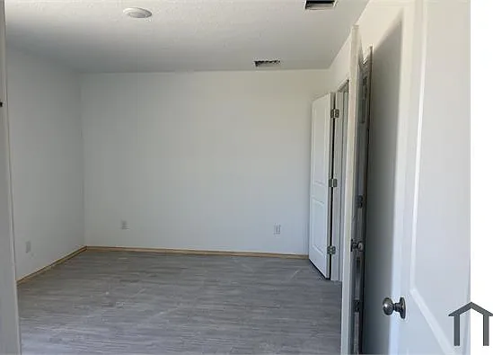 7202 Tides Trl #1 — Photo 2