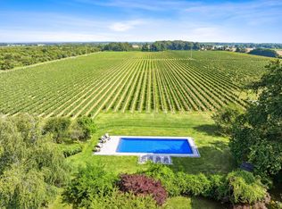 2600 Oregon Rd, Mattituck, NY 11952